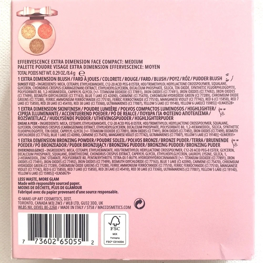 MAC 2022 Holiday Bubbles & Bows Extra Dimension Face Compact: Medium New in Box‎